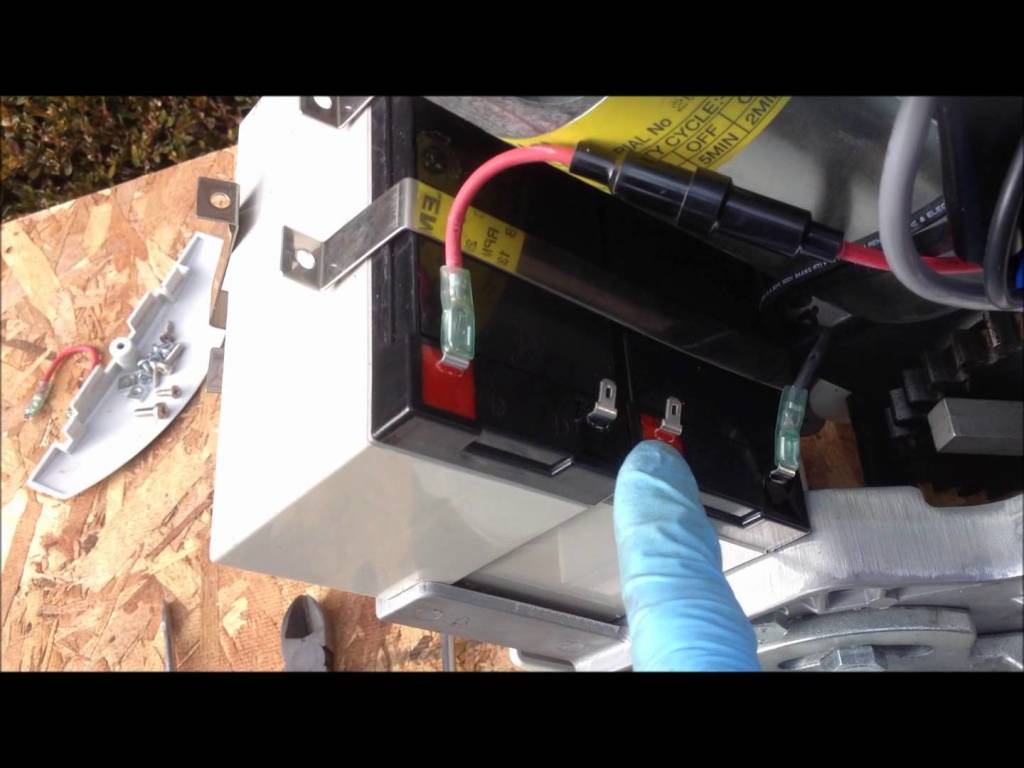 how to replace stairlifts batter