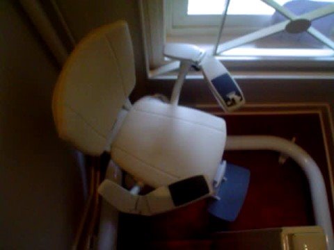 stair lift on narrow staircase 6
